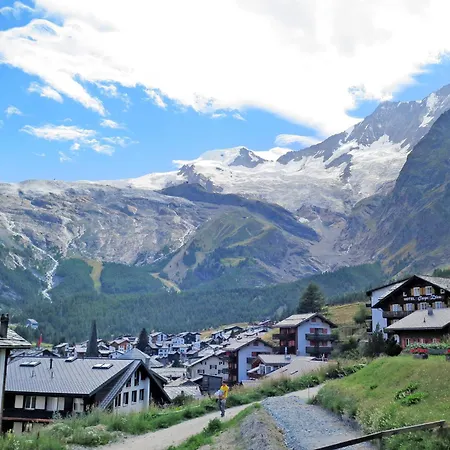 Pinacle 32 B Appartement-fewo 8-bettwohnung By Interhome Saas-Fee